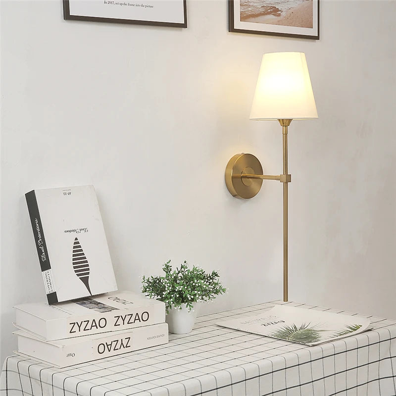 APPLIQUE DA PARETE REGENCY STILE CLASSICO CON PARALUME