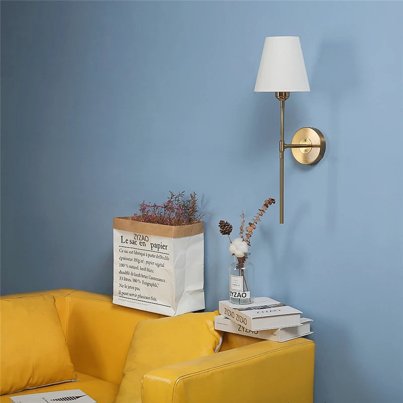 APPLIQUE DA PARETE REGENCY STILE CLASSICO CON PARALUME