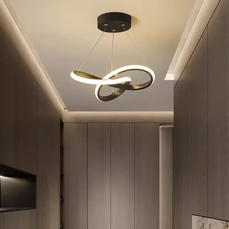 LAMPADARIO A SOSPENSIONE INTRECCIATO PENDENTE BIANCO,NERO,ORO