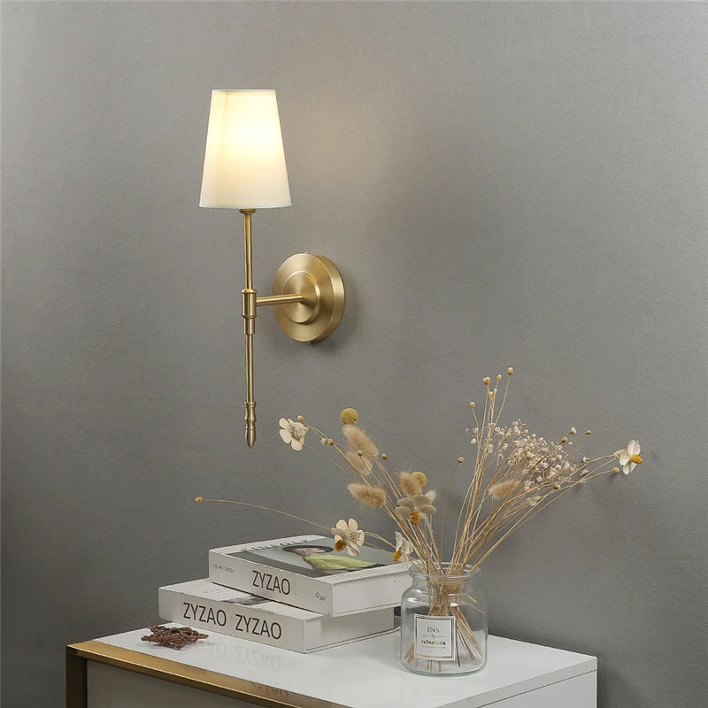 APPLIQUE DA PARETE REGENCY STILE CLASSICO CON PARALUME
